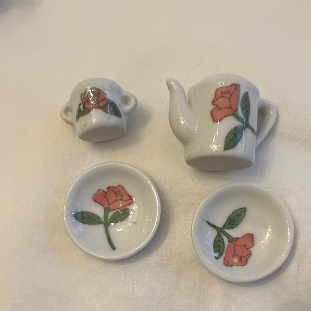 Miniature Floral Tea Set Vintage 1:12 scale perfect for collectors or doll house - Picture 2 of 4